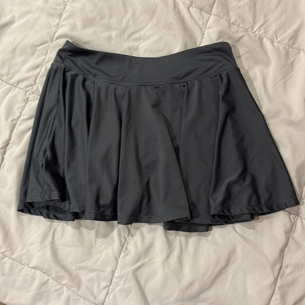gray tennis skirt